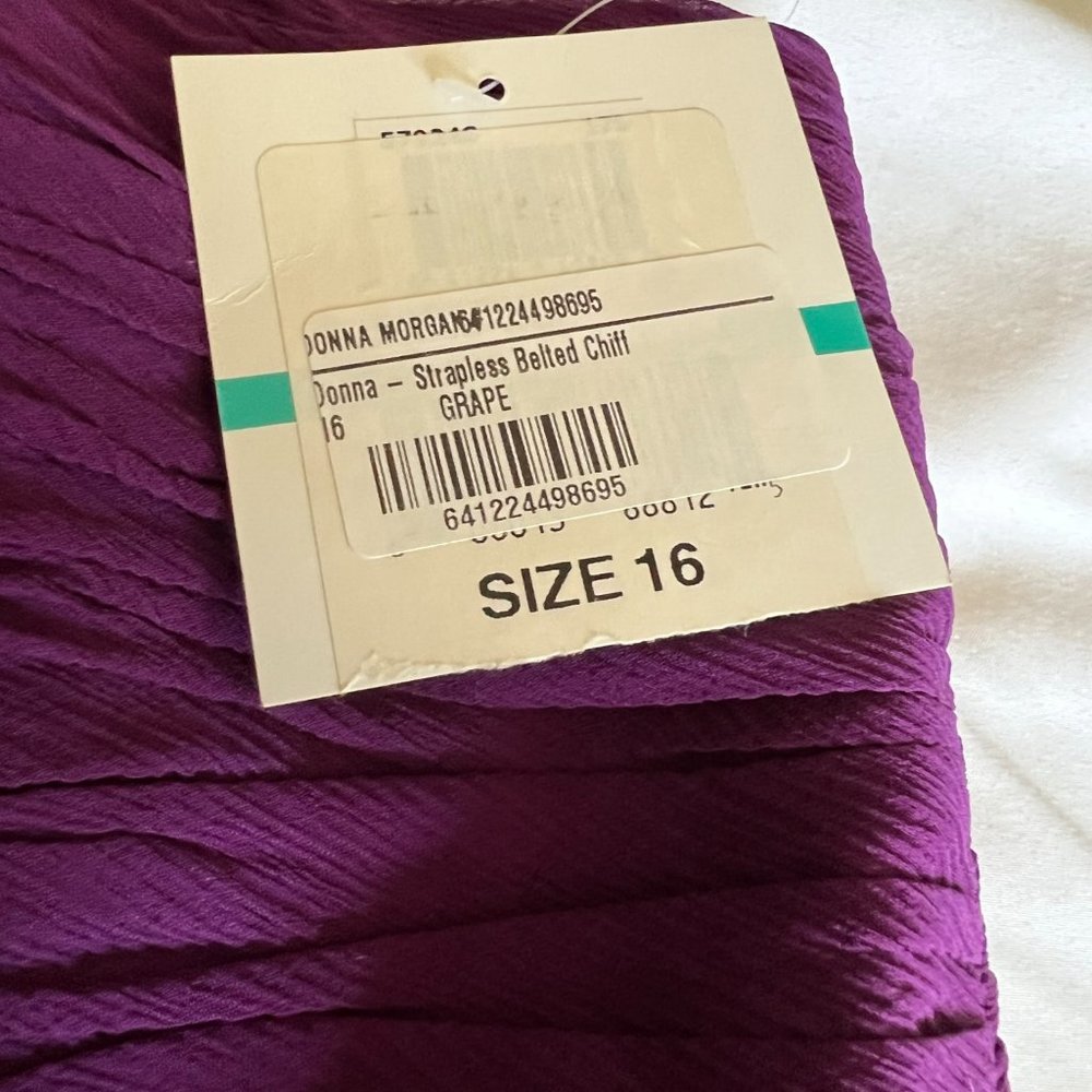 NWT Stunning silk strapless in purple - Picture 7 of 7